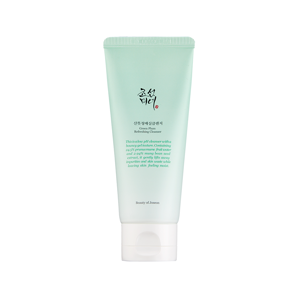 Green Plum Refreshing Cleanser 100ml